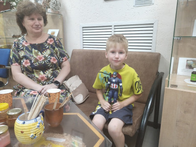 Семейные традиции и неожиданные гости!